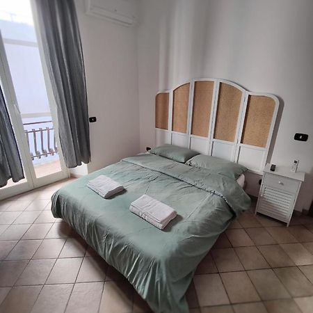 네뚜노 Bellavista, Il Tuo Soggiorno Vista Mare! 아파트 외부 사진